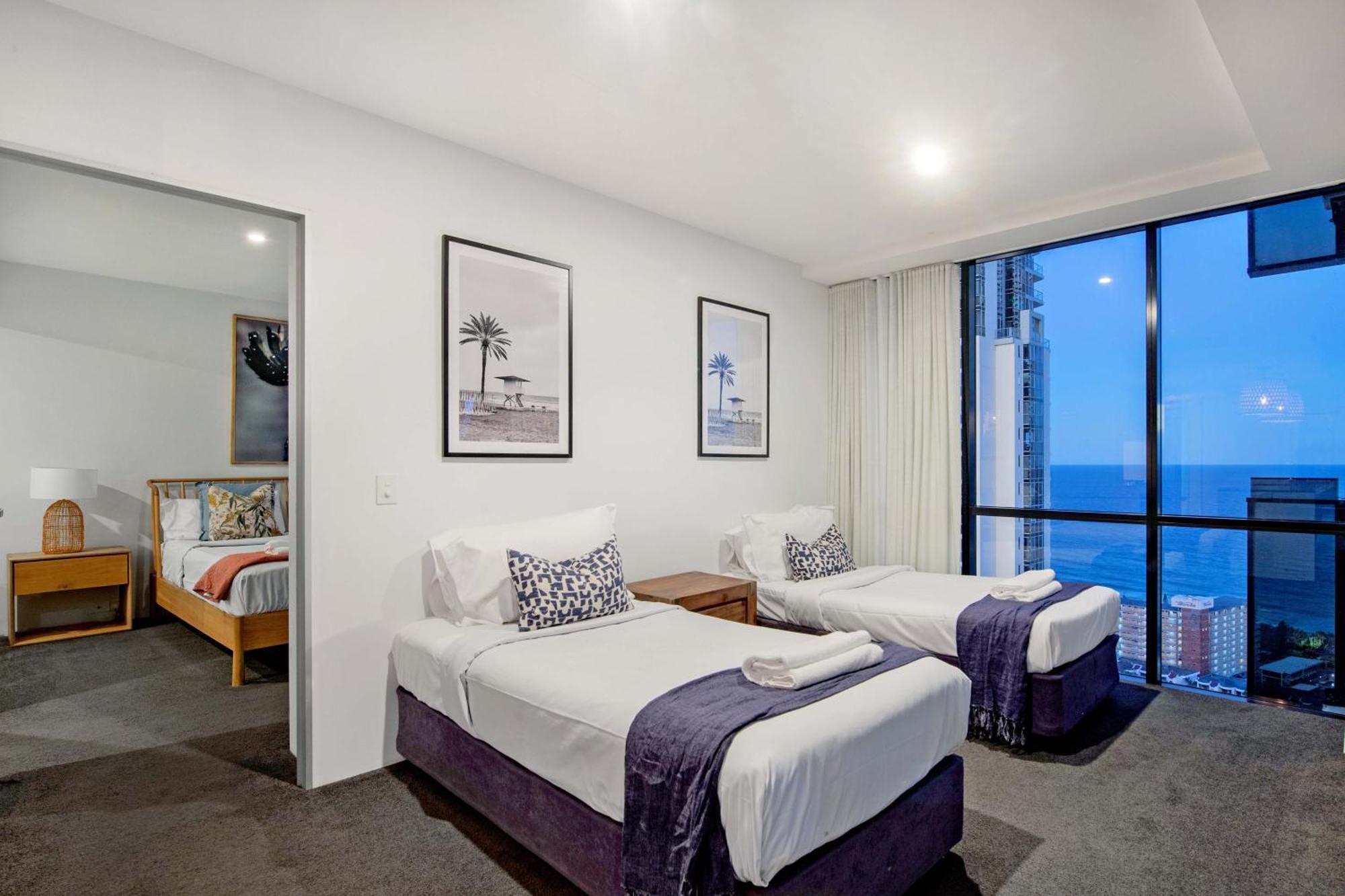Ocean View Apartments With Balcony - Circle On Cavill - Central Location! - Self Contained & Privately Managed Gold Coast Buitenkant foto