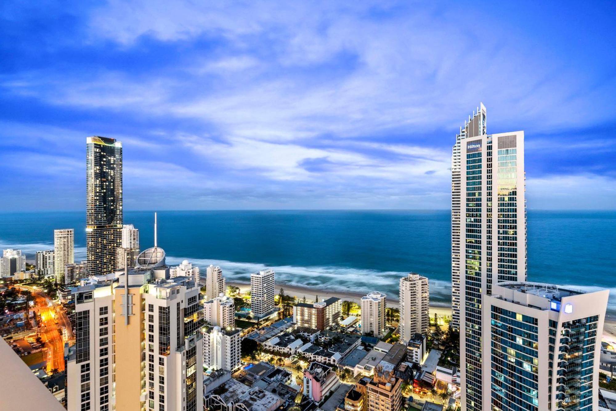 Ocean View Apartments With Balcony - Circle On Cavill - Central Location! - Self Contained & Privately Managed Gold Coast Buitenkant foto