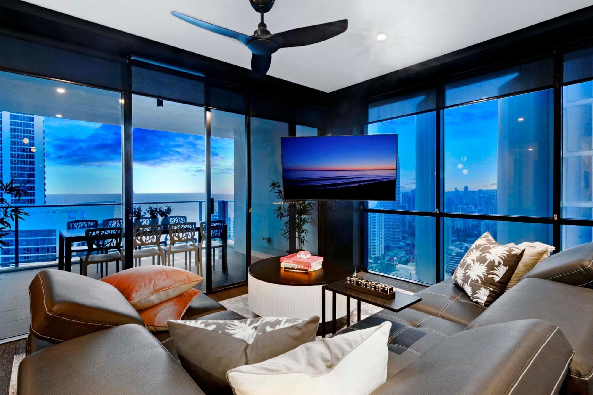 Ocean View Apartments With Balcony - Circle On Cavill - Central Location! - Self Contained & Privately Managed Gold Coast Buitenkant foto