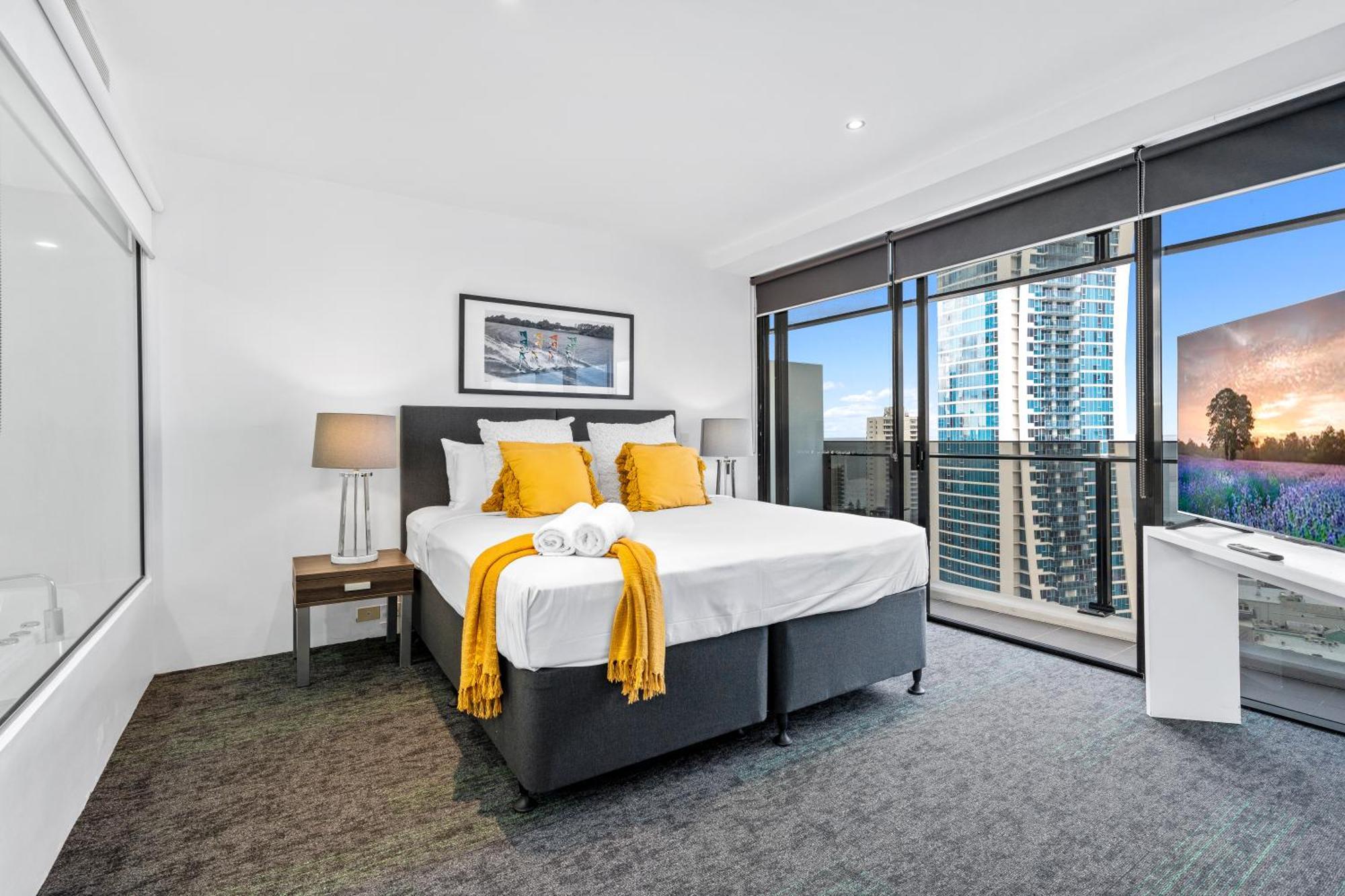 Ocean View Apartments With Balcony - Circle On Cavill - Central Location! - Self Contained & Privately Managed Gold Coast Buitenkant foto